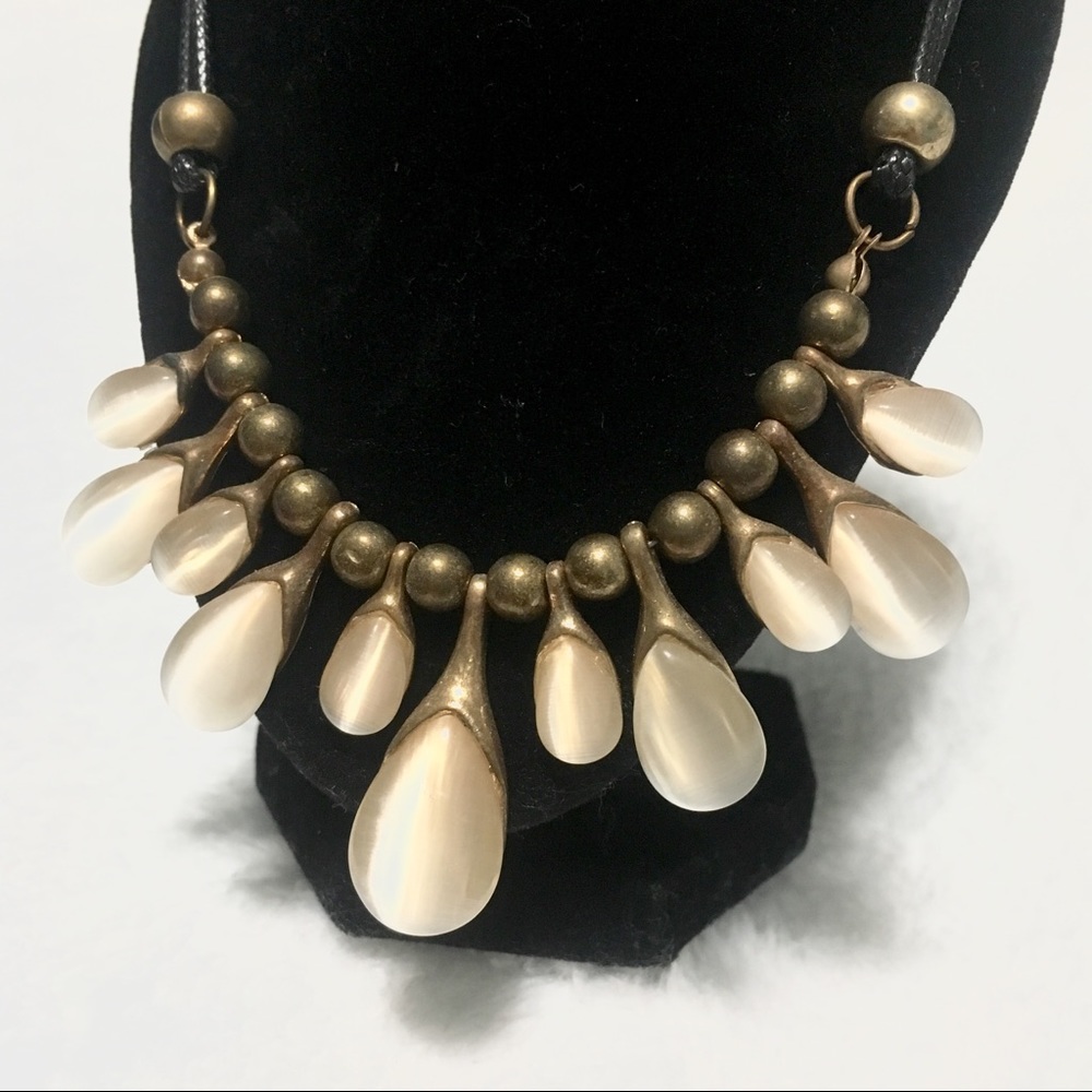 Teardrop Stone Date Night Statement Necklace Costume Jewelry - Picture 2 of 6